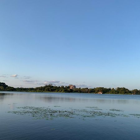 Sigiri Lake Paradise Sigiriya Exterior photo