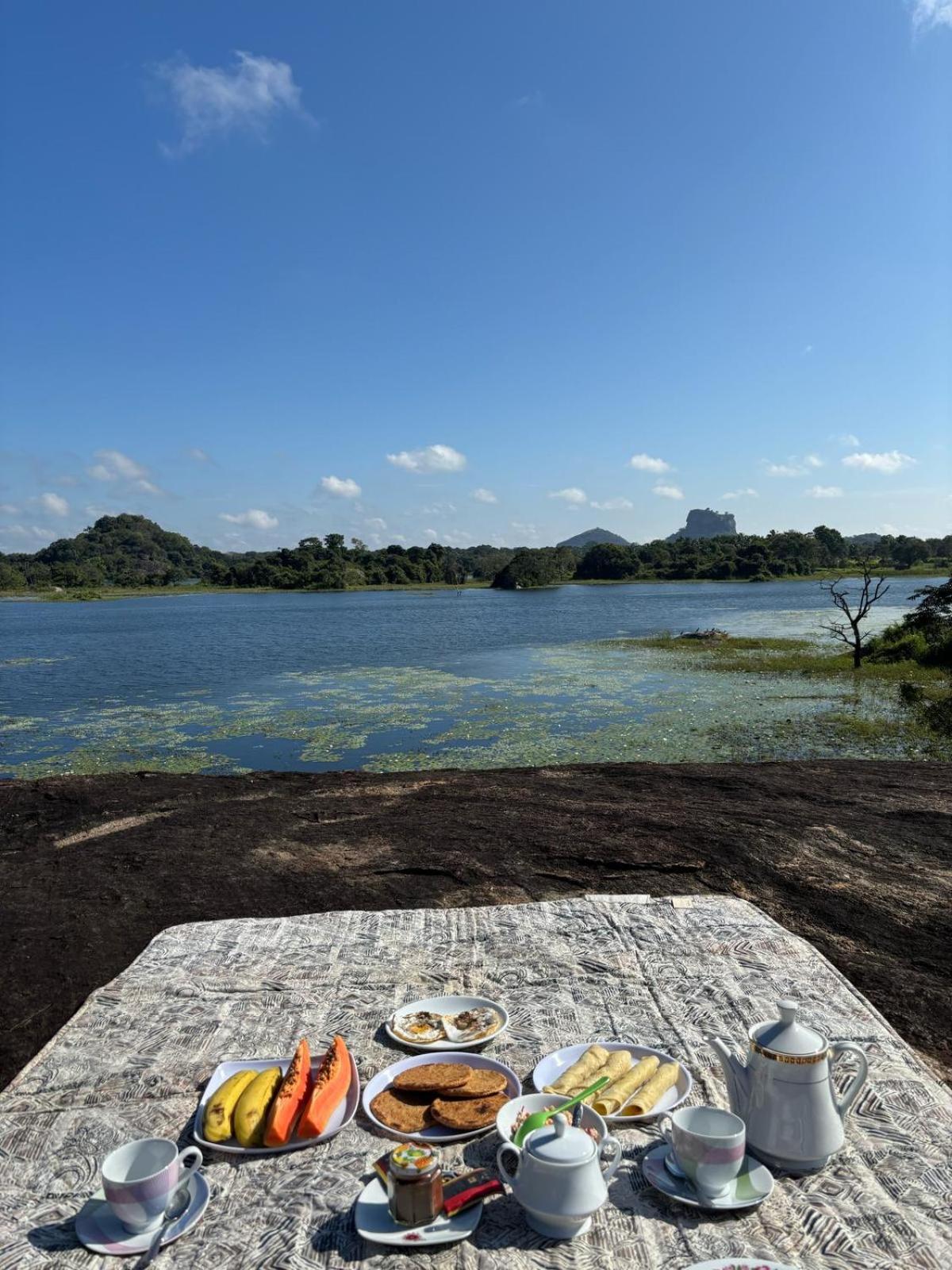 Sigiri Lake Paradise Sigiriya Exterior photo